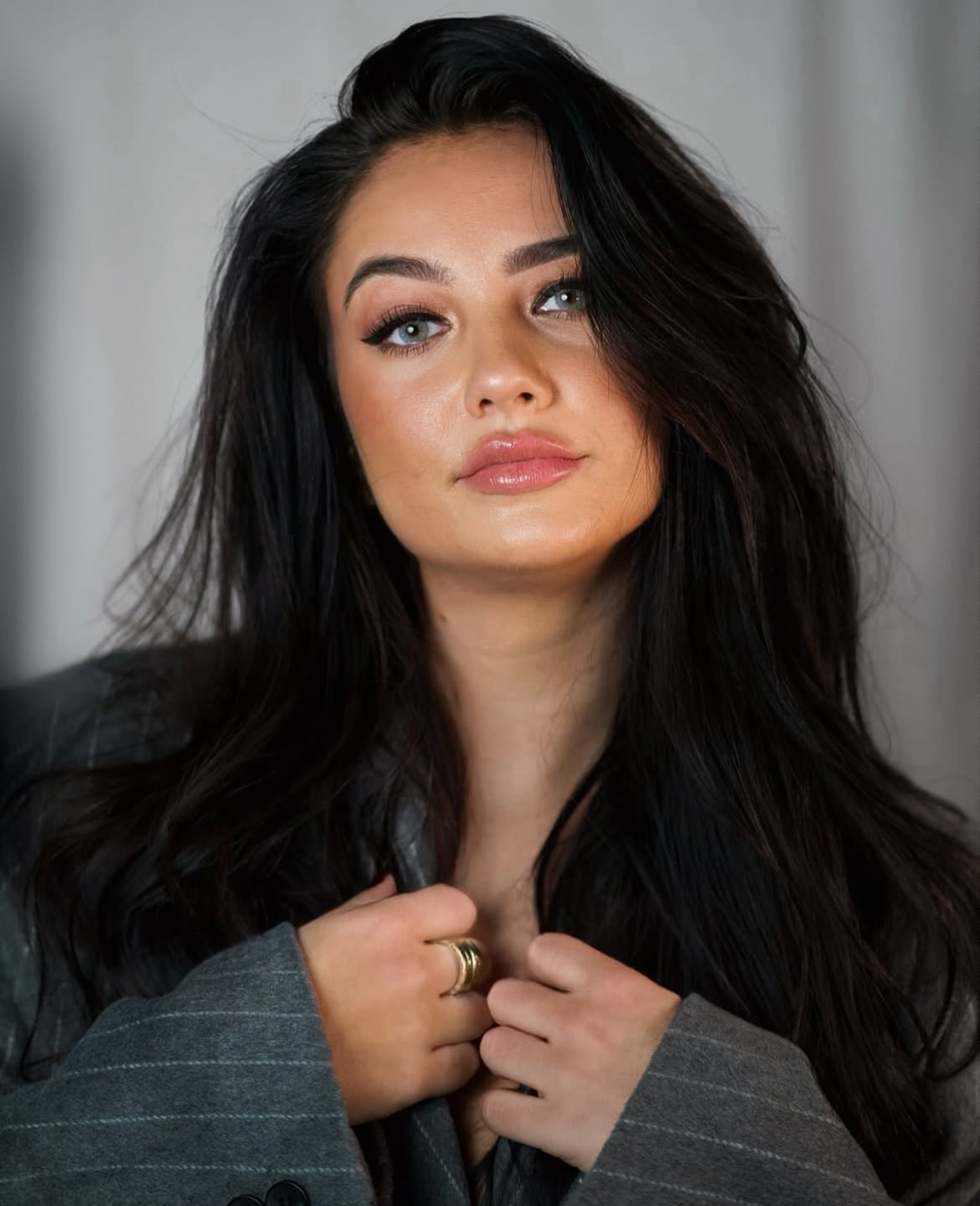 Parati Gray